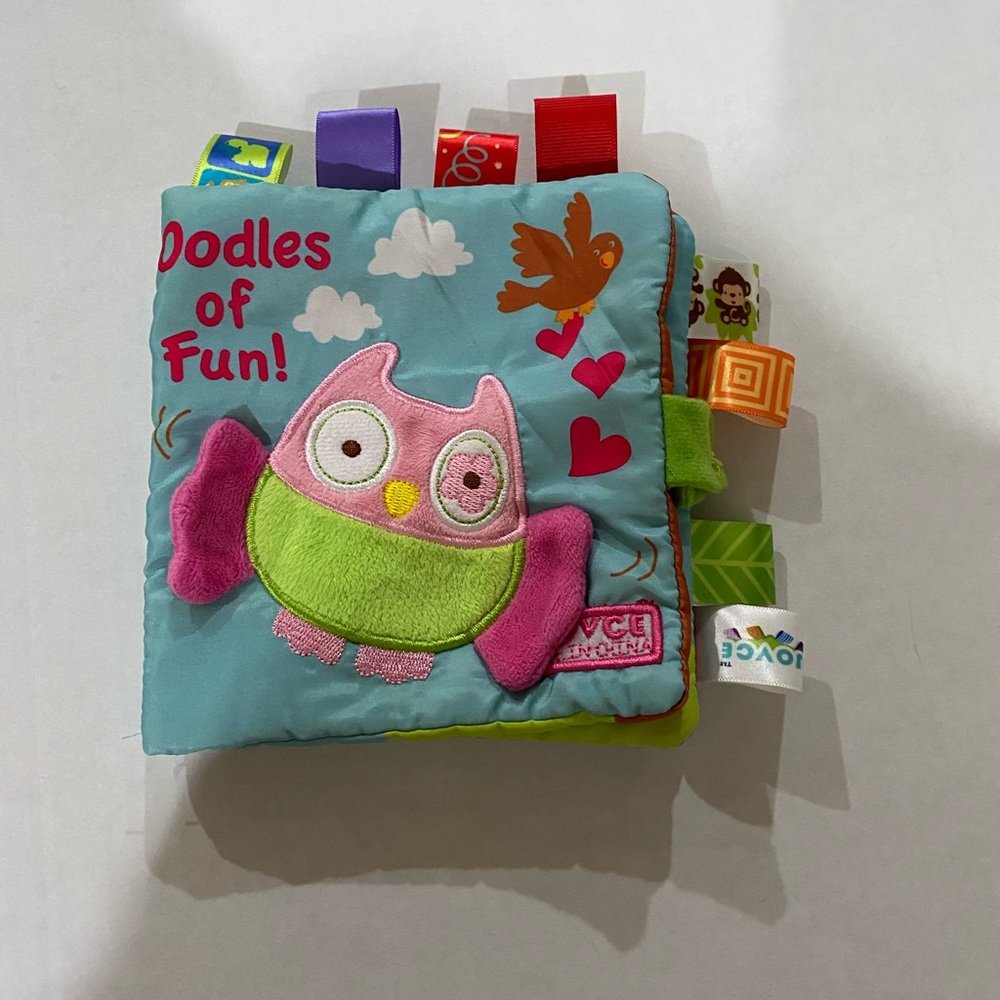 JJ-OVCE  titled Oodles of fun tags book